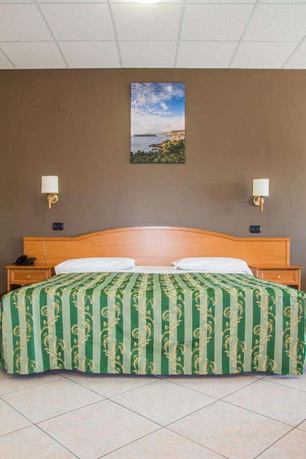 Hotel San Giorgio San Nicola Arcella Bagian luar foto