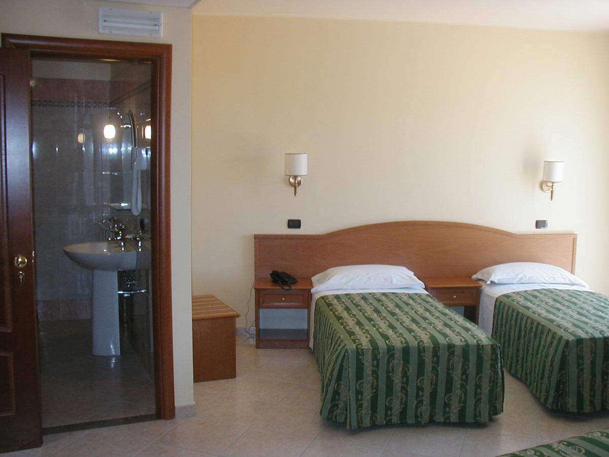 Hotel San Giorgio San Nicola Arcella Bagian luar foto